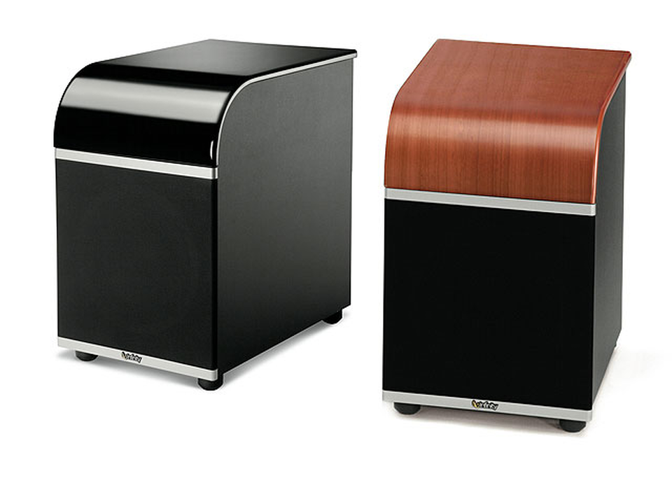 CLASSIA PSW 8 - Black - PSW8 Compact Powered Subwoofer - Hero
